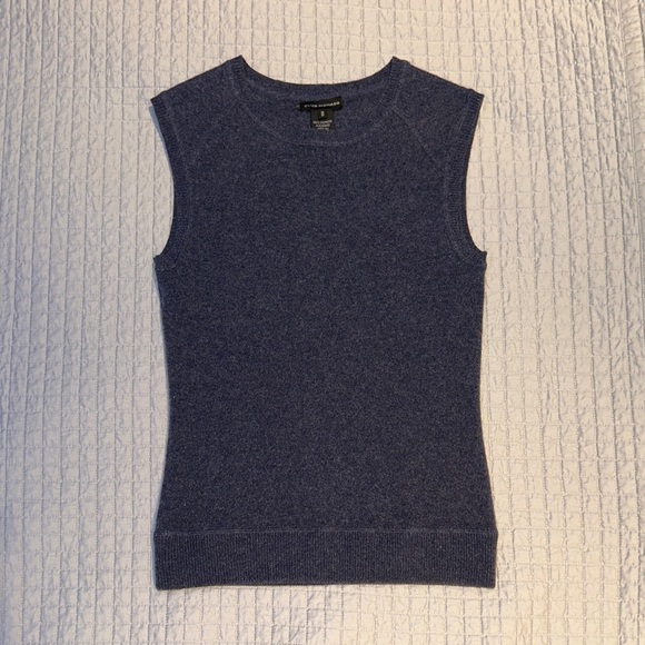 Club Monaco Cashmere Sleeveless Top - Picture 2 of 3